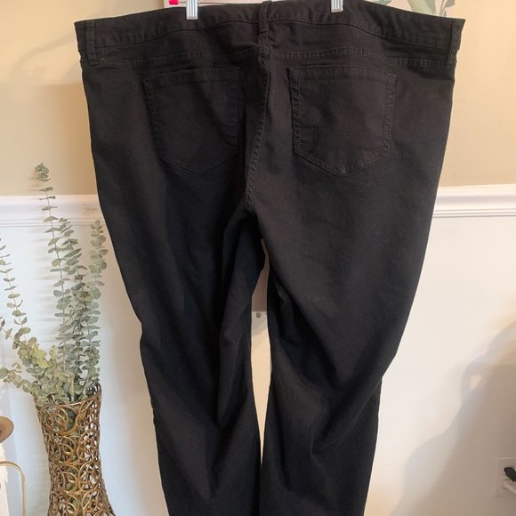 Torrid Premium Skinny Distressed/ Embellished Jeans Sz 26 - Picture 9 of 11